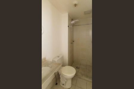 Apartamento para alugar com 65m², 3 quartos e 1 vagaBanheiro social 