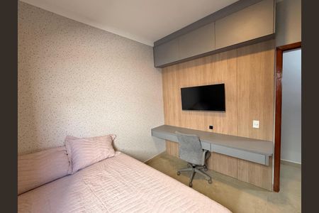 Casa de condomínio à venda com 170m², 3 quartos e 4 vagas Casa de condomínio à venda com 170m², 3 quartos e 4 vagasFoto 01