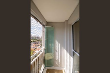 Varanda  de apartamento para alugar com 2 quartos, 48m² em Jardim Umarizal, São Paulo