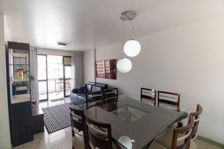 Apartamento para alugar com 3 quartos, 110m² em Icaraí, Niterói