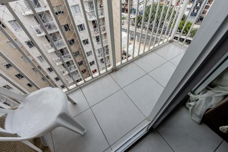Apartamento à venda com 35m², 2 quartos e sem vaga Apartamento à venda com 35m², 2 quartos e sem vagaVaranda