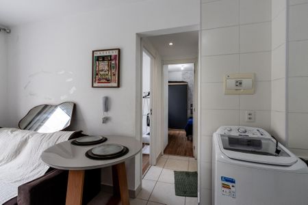 Apartamento à venda com 35m², 2 quartos e sem vaga Apartamento à venda com 35m², 2 quartos e sem vagaCorredor