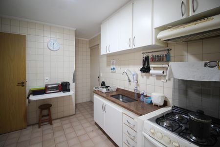 Apartamento à venda com 100m², 3 quartos e 2 vagasCozinha