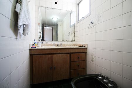 Apartamento à venda com 100m², 3 quartos e 2 vagasBanheiro da Suíte
