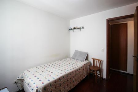Apartamento à venda com 100m², 3 quartos e 2 vagasQuarto 2
