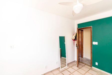 Apartamento à venda com 86m², 2 quartos e 1 vagaQuarto 2