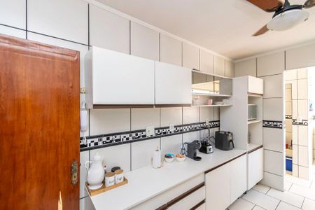 Apartamento à venda com 86m², 2 quartos e 1 vagaCozinha - Armários