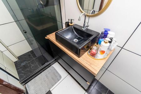 Apartamento à venda com 86m², 2 quartos e 1 vagaBanheiro da Suíte