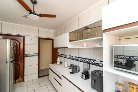 Apartamento à venda com 86m², 2 quartos e 1 vagaCozinha