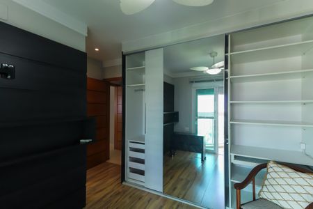 Apartamento à venda com 241m², 3 quartos e 6 vagasQuarto 1 - Suíte