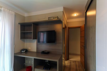 Apartamento à venda com 241m², 3 quartos e 6 vagasQuarto 2 - Suíte