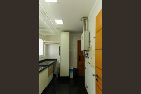 Apartamento à venda com 241m², 3 quartos e 6 vagasÁrea de Serviço