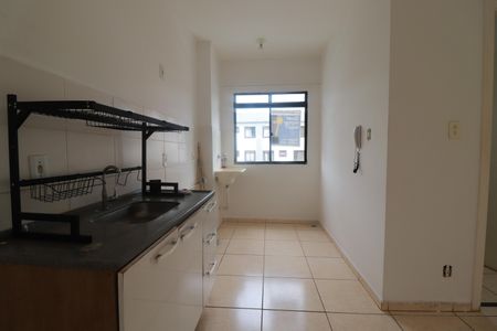 Cozinha  de apartamento para alugar com 2 quartos, 45m² em Recanto das Palmeiras, Ribeirão Preto