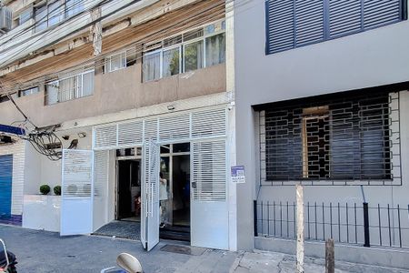 Studio para alugar com 30m², 1 quarto e sem vagaFachada - Plaquinha