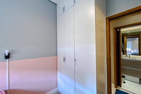 Apartamento à venda com 55m², 2 quartos e 1 vagaQuarto 2