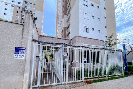Apartamento à venda com 55m², 2 quartos e 1 vagaFachada - Plaquinha