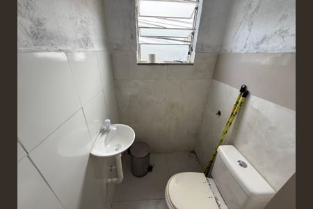 Banheiro de casa para alugar com 1 quarto, 20m² em Sacomã, São Paulo