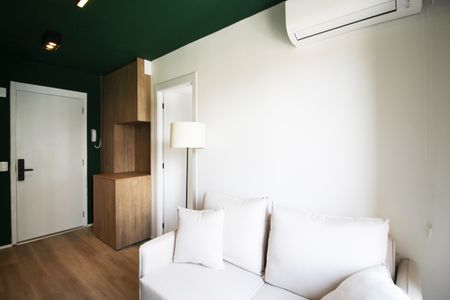 Sala de apartamento para alugar com 1 quarto, 30m² em Vila Olímpia, São Paulo