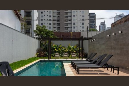 Apartamento para alugar com 30m², 1 quarto e sem vagaÁrea comum - Piscina