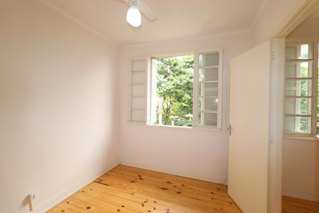 Quarto 1 de casa para alugar com 2 quartos, 70m² em Petrópolis, Porto Alegre