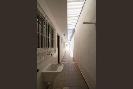 Vista Quarto 1 de casa para alugar com 2 quartos, 35m² em Parque Regina, São Paulo