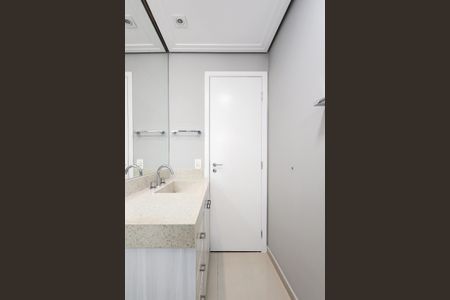 Apartamento para alugar com 123m², 3 quartos e 2 vagasBanheiro Social 