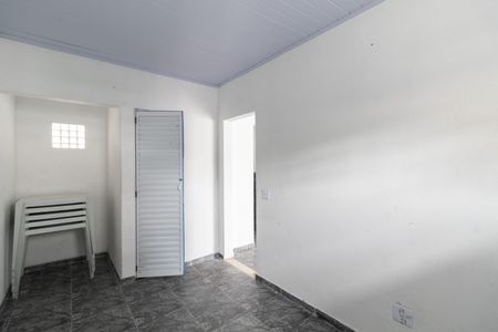 Suíte de casa para alugar com 1 quarto, 25m² em Vila Jacuí, São Paulo