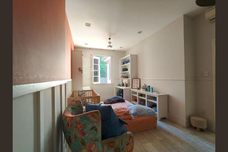 Casa à venda com 307m², 4 quartos e 2 vagasQuarto 3