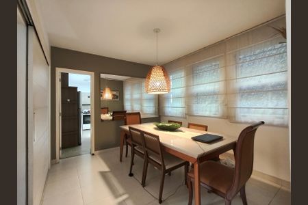 Casa à venda com 307m², 4 quartos e 2 vagasSala de Jantar