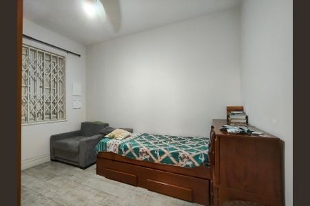 Casa à venda com 307m², 4 quartos e 2 vagasQuarto 1