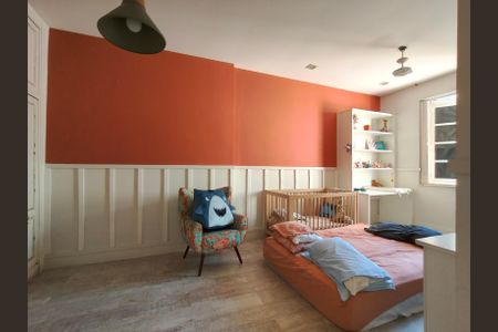 Casa à venda com 307m², 4 quartos e 2 vagasQuarto 3