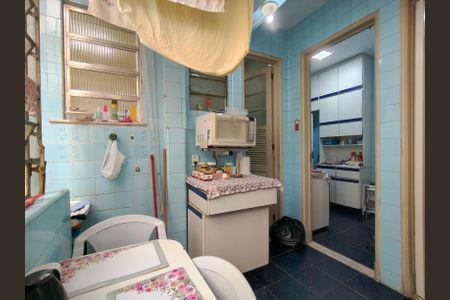 Apartamento à venda com 78m², 3 quartos e sem vagaÁrea de Serviço