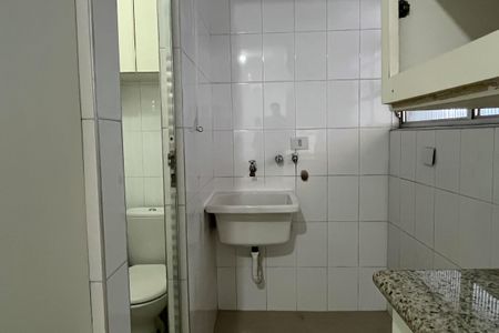 Apartamento para alugar com 70m², 2 quartos e 1 vagaCozinha e Área de Serviço
