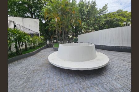 Apartamento à venda com 184m², 3 quartos e 4 vagasÁrea comum