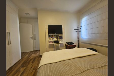 Apartamento à venda com 184m², 3 quartos e 4 vagasSuíte 1