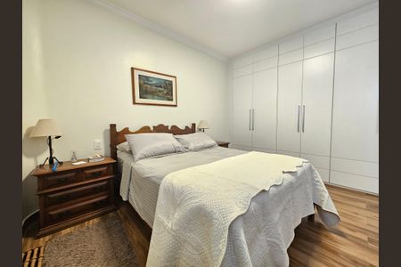 Apartamento à venda com 184m², 3 quartos e 4 vagasSuíte 1