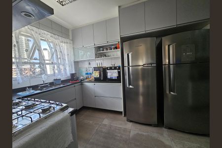 Apartamento à venda com 184m², 3 quartos e 4 vagasCozinha