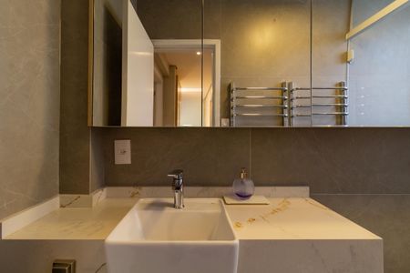 Apartamento à venda com 65m², 2 quartos e 1 vagaBanheiro