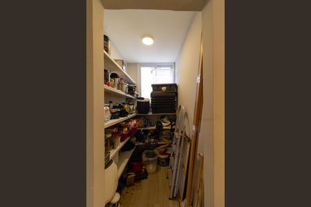 Apartamento à venda com 65m², 2 quartos e 1 vagaDispensa