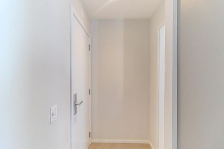 Studio para alugar com 46m², 1 quarto e 1 vaga Studio para alugar com 46m², 1 quarto e 1 vagaCorredor de Entrada