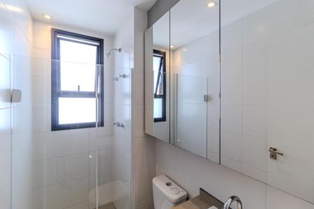Studio para alugar com 46m², 1 quarto e 1 vaga Studio para alugar com 46m², 1 quarto e 1 vagaBanheiro
