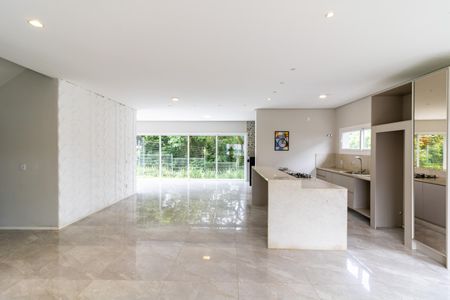 Sala de casa de condomínio para alugar com 3 quartos, 248m² em Vila Nova, Porto Alegre