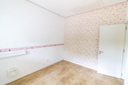 Casa de condomínio à venda com 248m², 3 quartos e 4 vagasQuarto