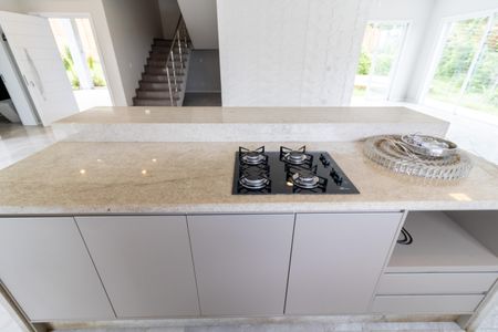 Casa de condomínio à venda com 248m², 3 quartos e 4 vagasCozinha