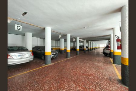 Apartamento à venda com 110m², 3 quartos e 1 vaga Apartamento à venda com 110m², 3 quartos e 1 vagaGaragem