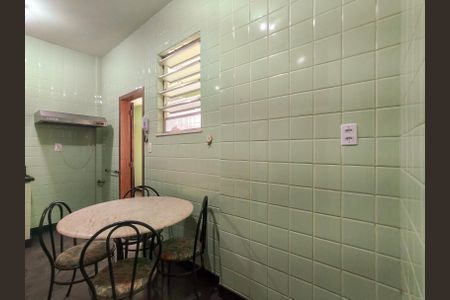 Apartamento à venda com 110m², 3 quartos e 1 vaga Apartamento à venda com 110m², 3 quartos e 1 vagaCozinha