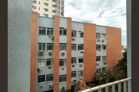 Apartamento à venda com 110m², 3 quartos e 1 vaga Apartamento à venda com 110m², 3 quartos e 1 vagaVista da Sala