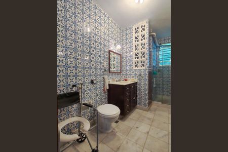 Apartamento à venda com 110m², 3 quartos e 1 vaga Apartamento à venda com 110m², 3 quartos e 1 vagaBanheiro Corredor