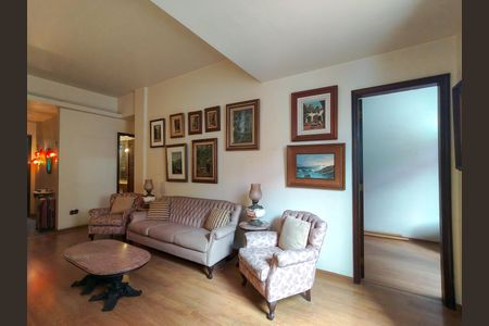 Apartamento à venda com 110m², 3 quartos e 1 vaga Apartamento à venda com 110m², 3 quartos e 1 vagaSala