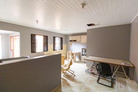 Casa à venda com 46m², 2 quartos e 2 vagas Casa à venda com 46m², 2 quartos e 2 vagasChurrasqueira